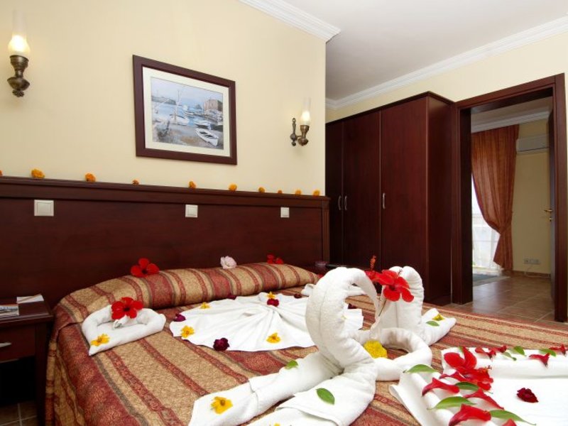 Larissa Sultan`s Beach (ех 33869