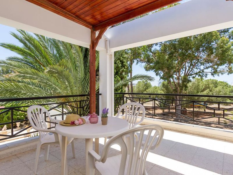 Larnaca Golden Beach Apts  291623