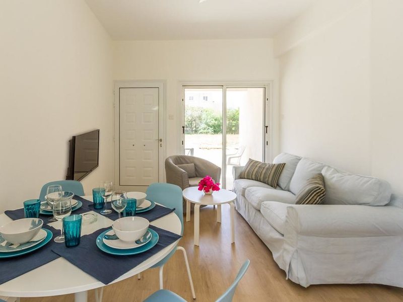 Larnaca Golden Beach Apts  291638