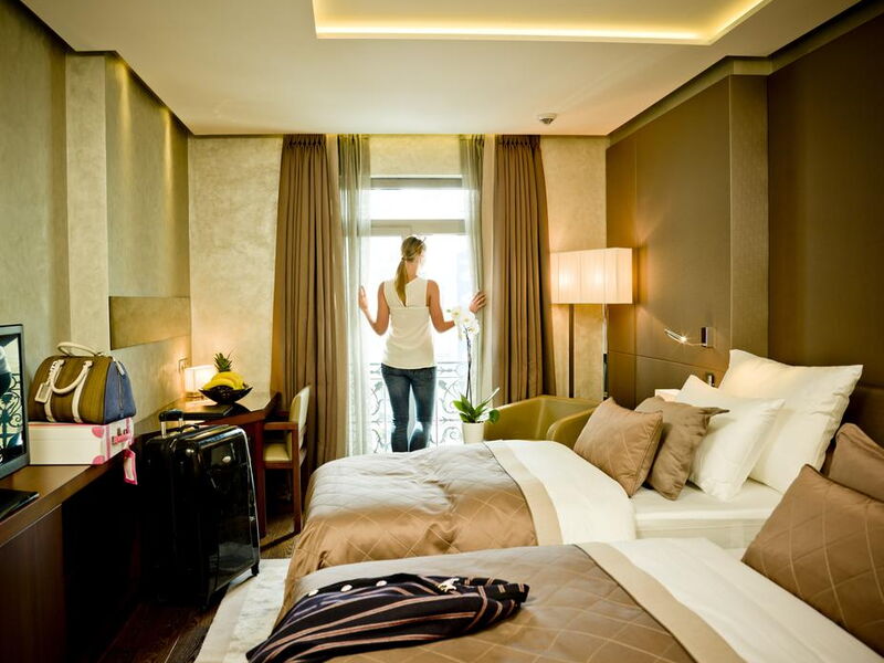 Lasagrada Hotel 177255