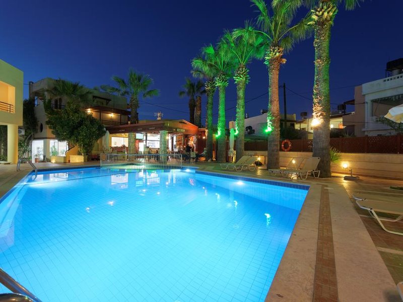 Latania Studios & Apartments 218639