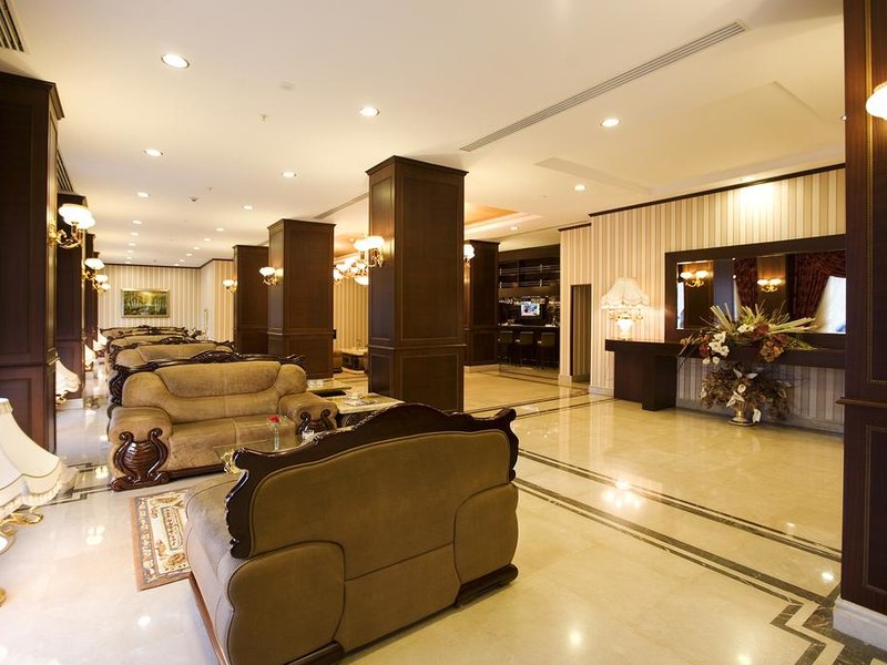 Latanya Palm Hotel 280233