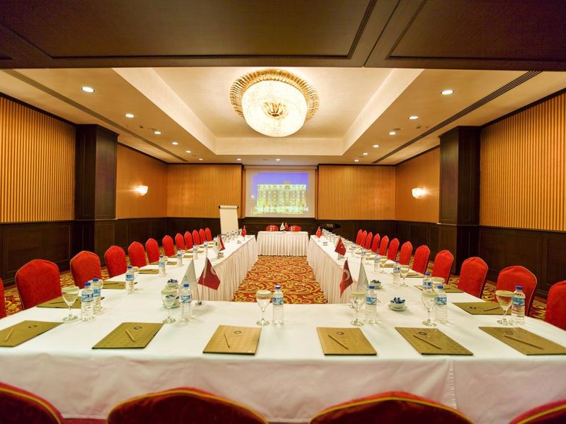 Latanya Palm Hotel 280235