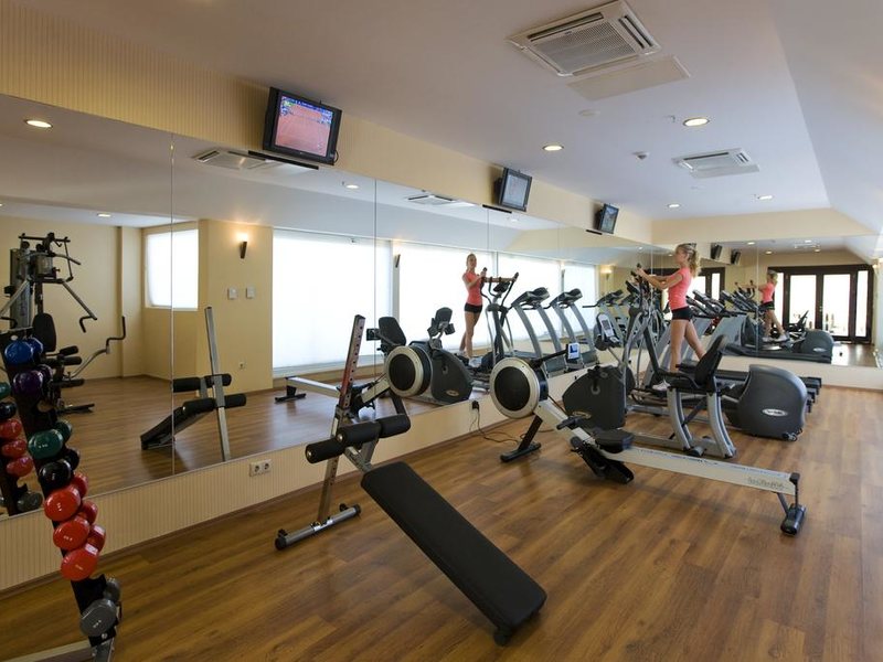 Latanya Palm Hotel 280243