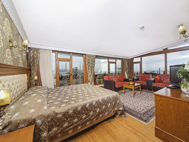 Lausos Hotel 242532