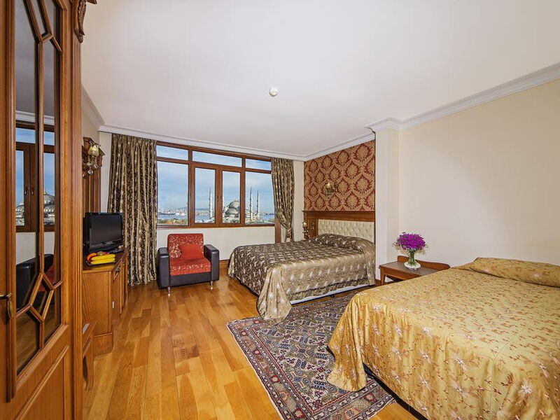 Lausos Hotel 242542