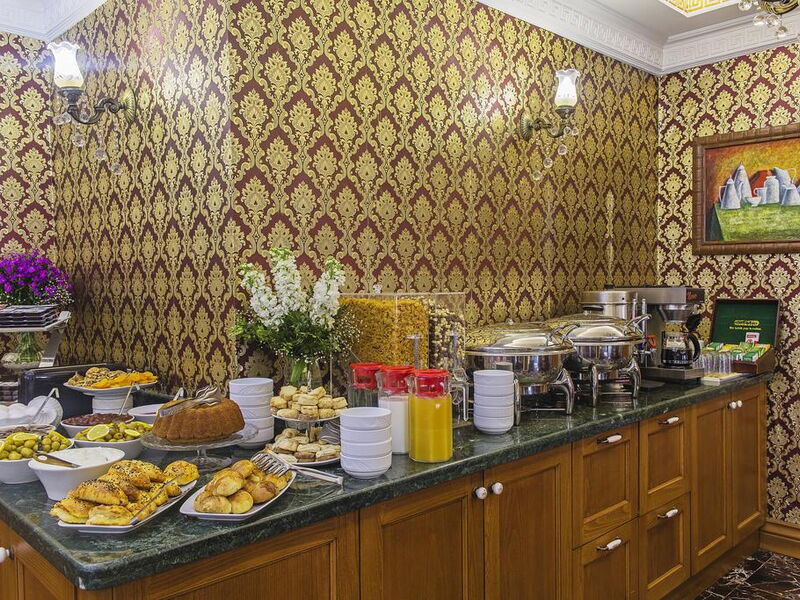 Lausos Hotel 242554