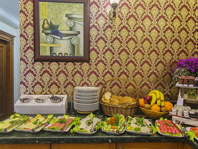 Lausos Hotel 242557