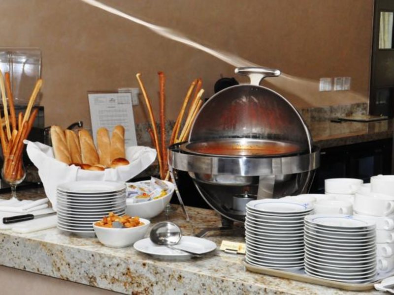 Lavender Hotel Deira 132699