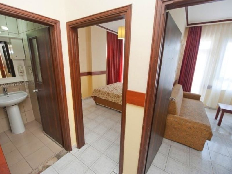 Lavinia Apart Hotel  276604