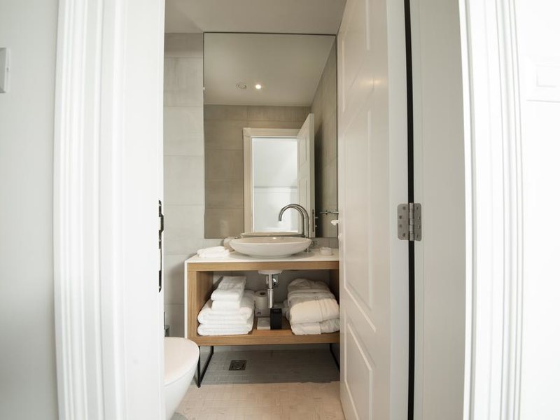 Lazure Hotel & Marina  283294