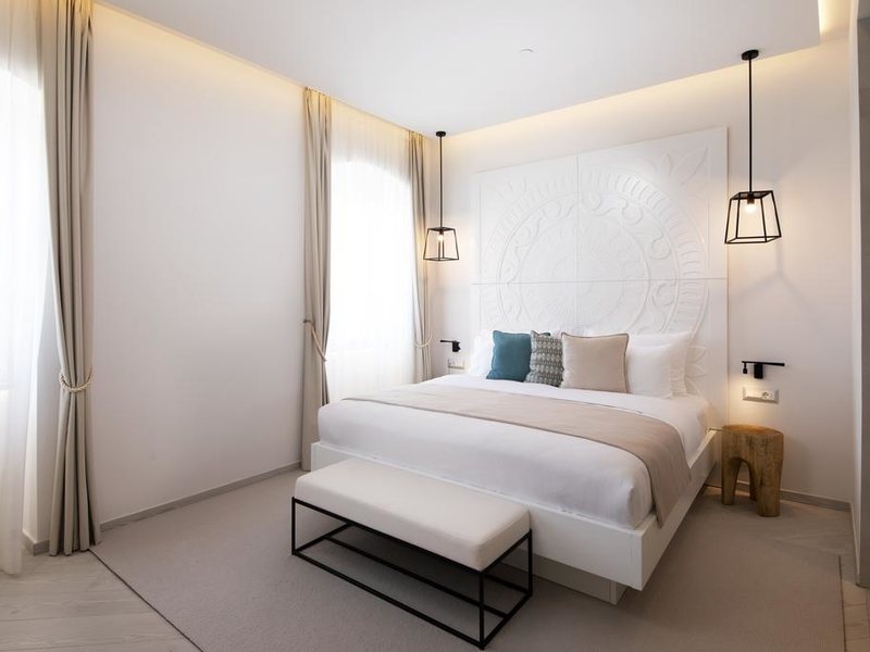 Lazure Hotel & Marina  283295