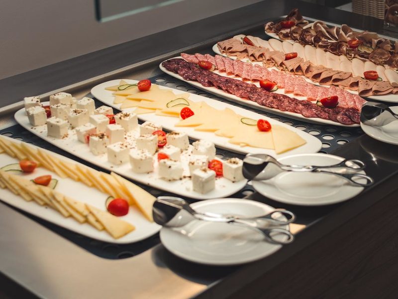 Lazure Hotel & Marina  283305