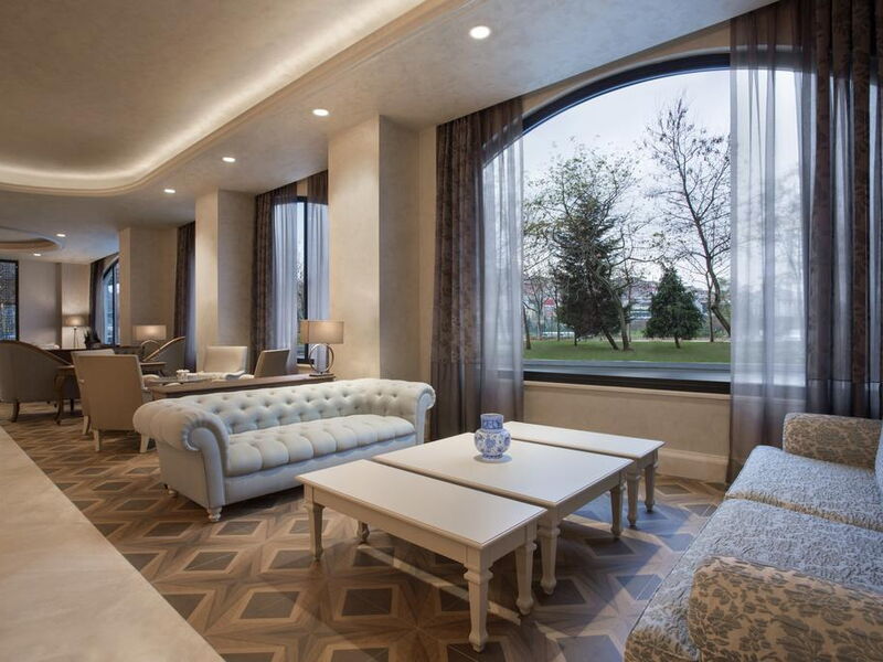 Lazzoni Hotel 242620