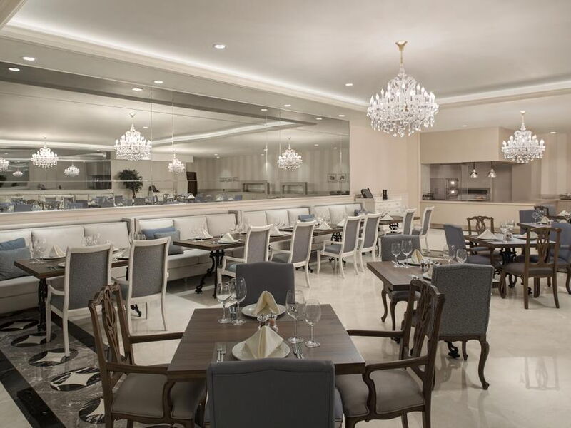 Lazzoni Hotel 242627