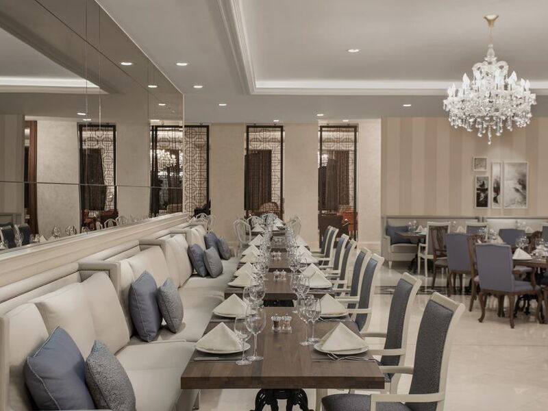 Lazzoni Hotel 242628