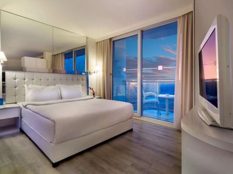 Le Bleu Hotel & Resort (ex 59553