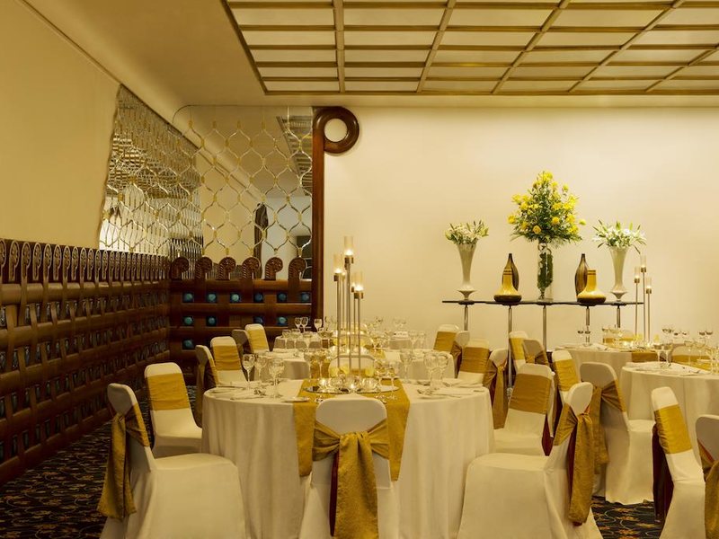 Le Meridien Abu Dhabi 310013