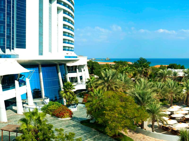 Le Meridien Al Aqah Beach Resort 47700