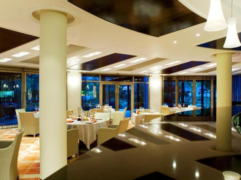 Le Meridien Al Aqah Beach Resort 47706