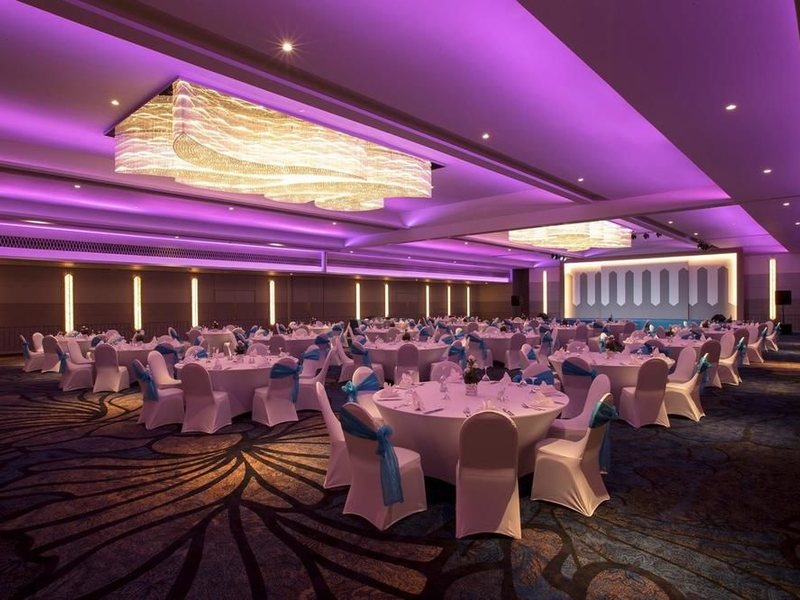 Le Meridien Phuket Beach Resort 153735