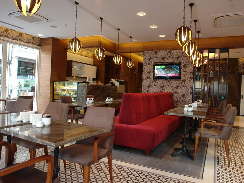 Le Mirage Hotel 242680