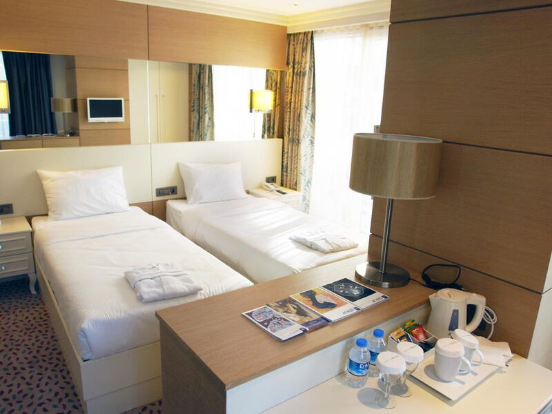 Le Mirage Hotel 242689
