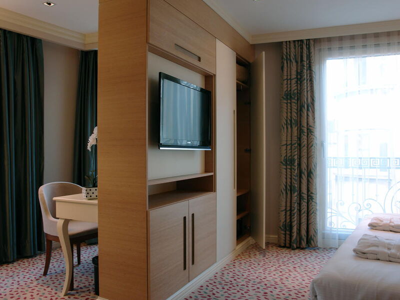 Le Mirage Hotel 242690