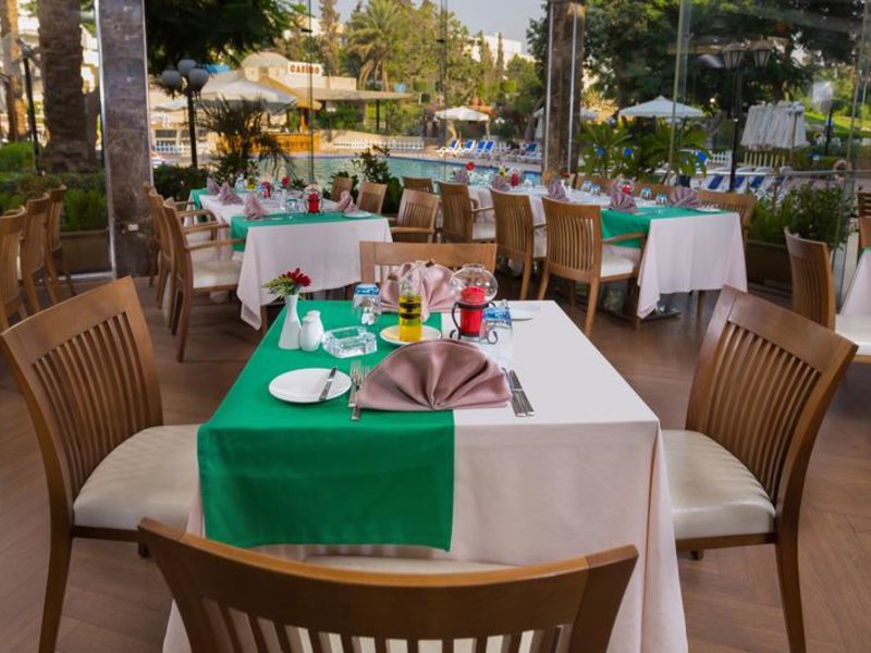 Le Passage Cairo Hotel & Casino  293819