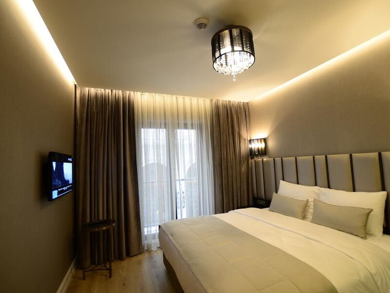Le Petit Palace Hotel 242695