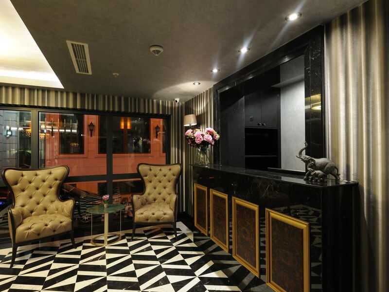 Le Petit Palace Hotel 242706
