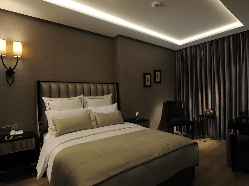 Le Petit Palace Hotel 242721