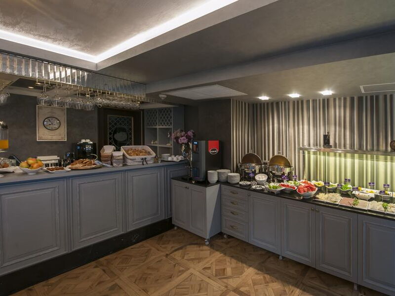Le Petit Palace Hotel 242723