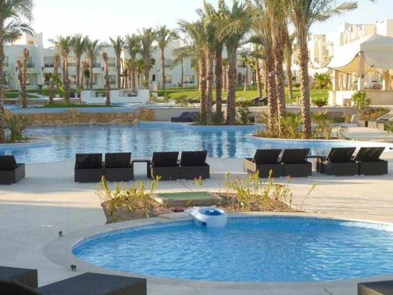 Le Royale Royal Holiday Resort 44801