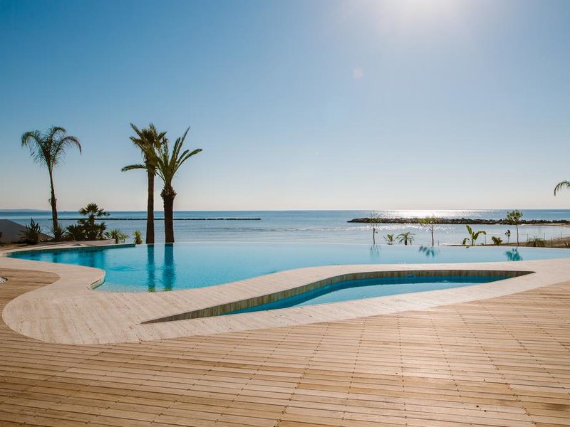 Lebay Beach Hotel 291113