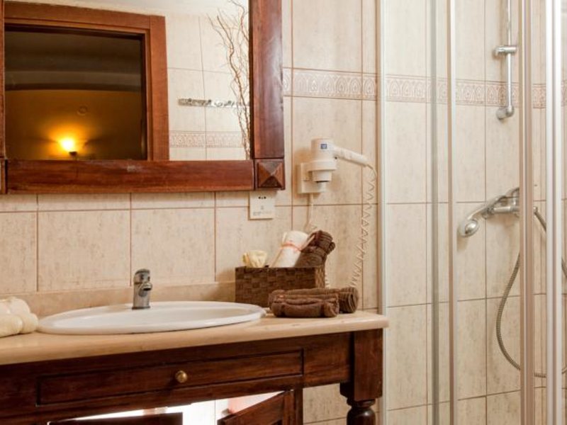 Lefteris Hotel 77654