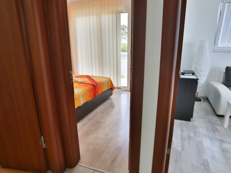 Lekovic Lux 93295