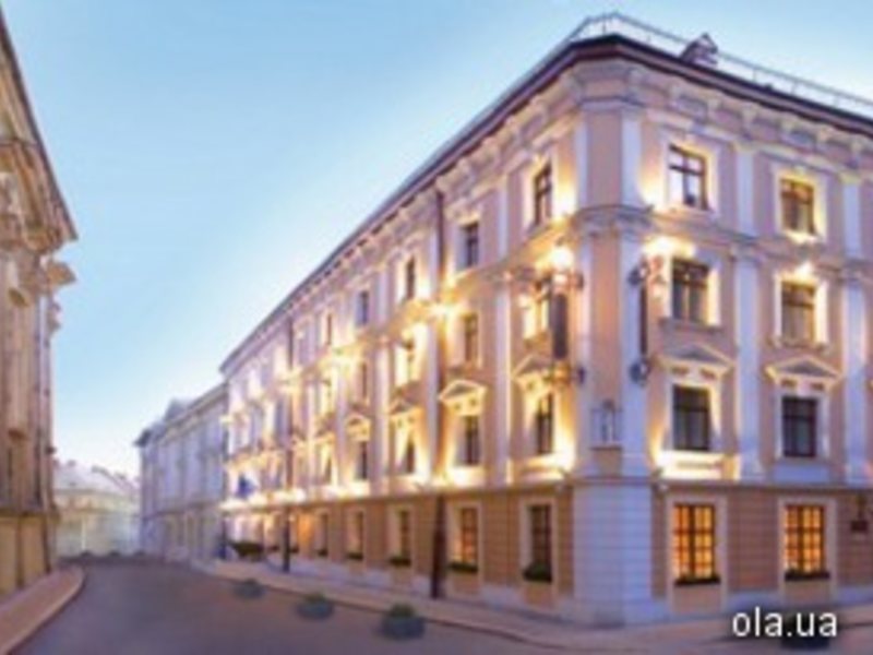 Leopolis Hotel 12383