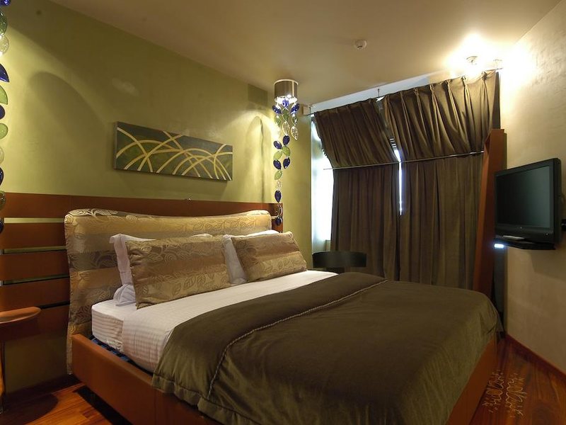 Les Fleurs Boutique Hotel 210903