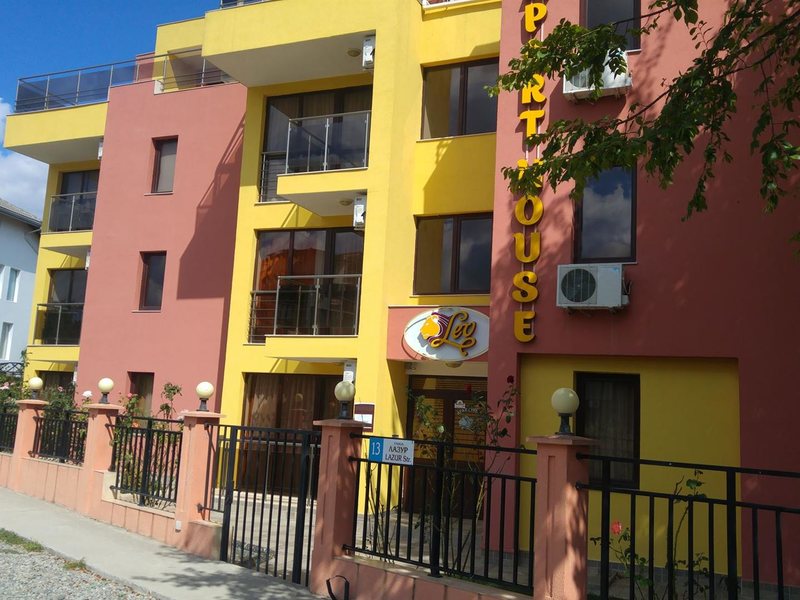 Lev House Apart  315616