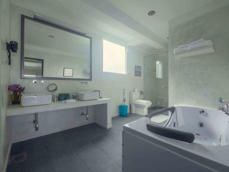 Levels by Сantaloupe Unawatuna 131335