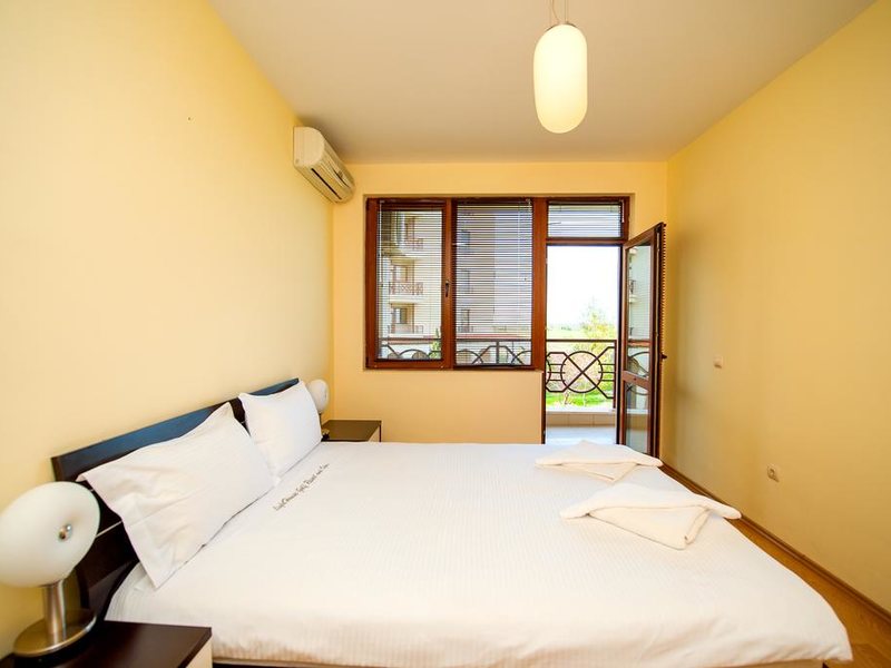 Lighthouse Apartments & Villas 311619