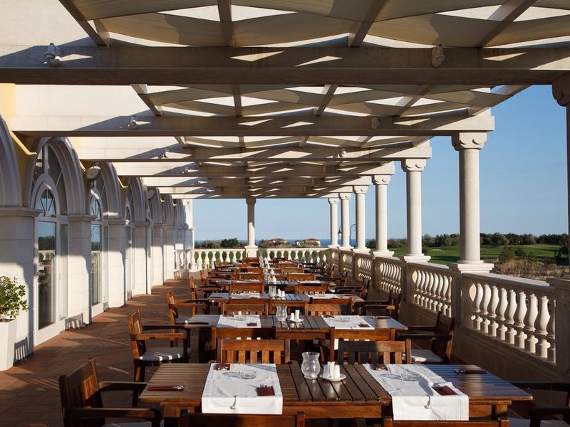 Lighthouse Apartments & Villas 311627