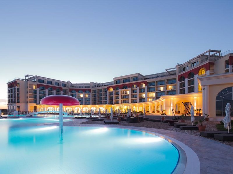 Lighthouse Golf & Spa  174540