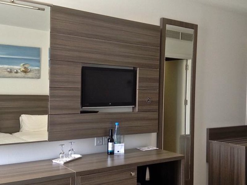 Limanaki Design N Style Beach Hotel 89450