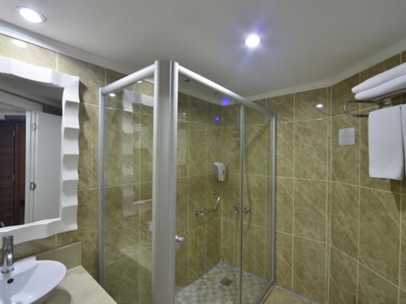 Linda Resort Hotel 65641