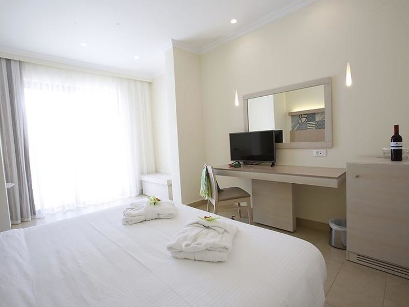 Lindos Imperial Executive Suites 78787