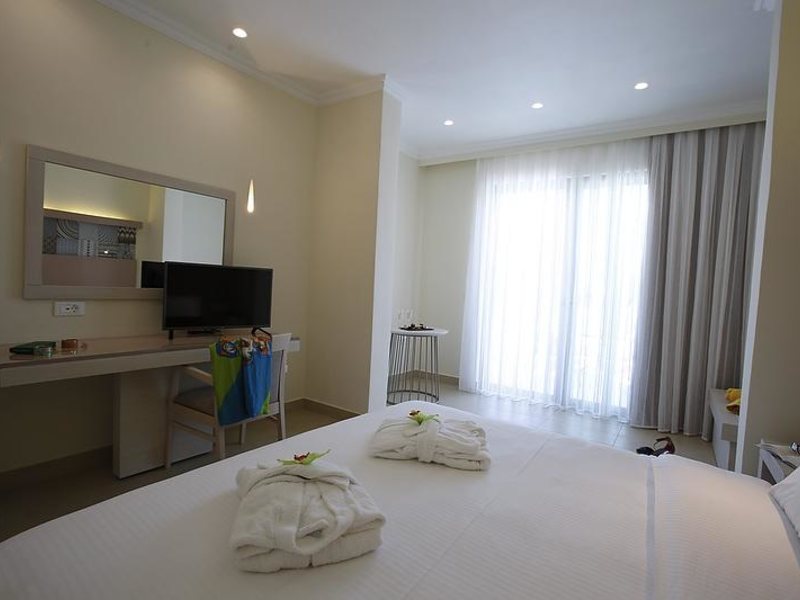 Lindos Imperial Executive Suites 78790