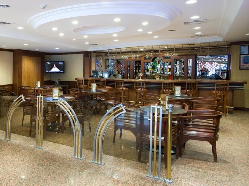 Lion Hotel 94177