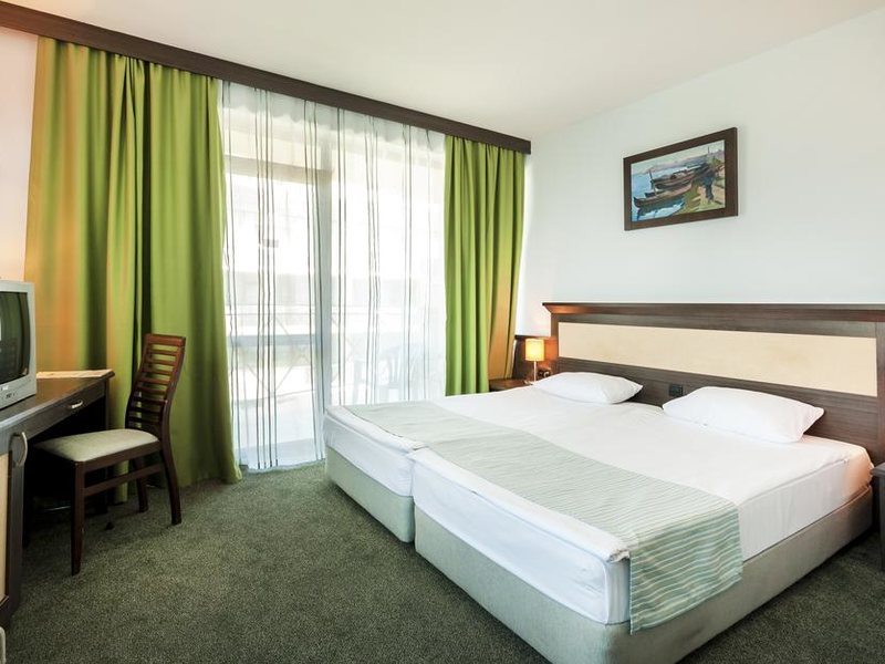 Lion (Sunny Beach)  172115